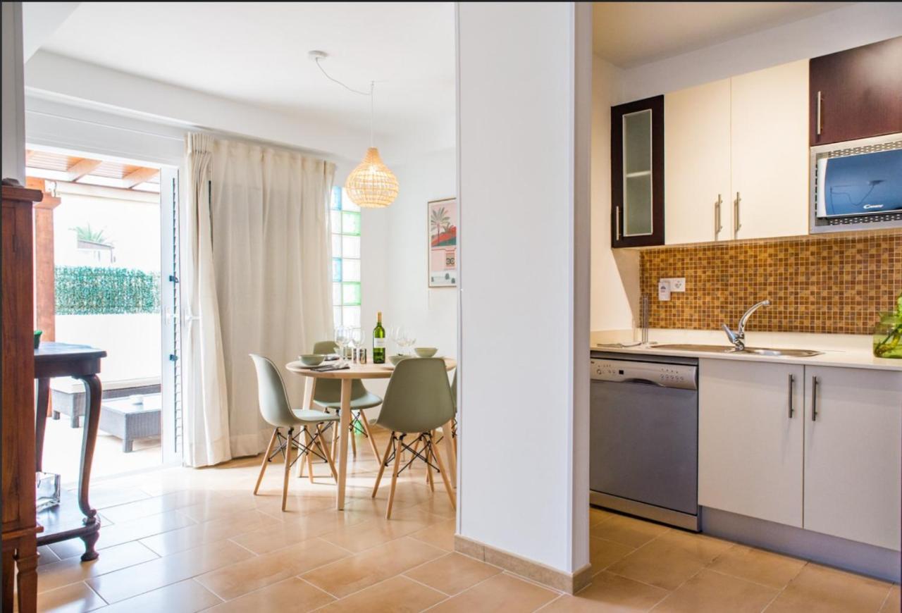 Delfines 61 Apartment คอร์ราเลโฮ ภายนอก รูปภาพ